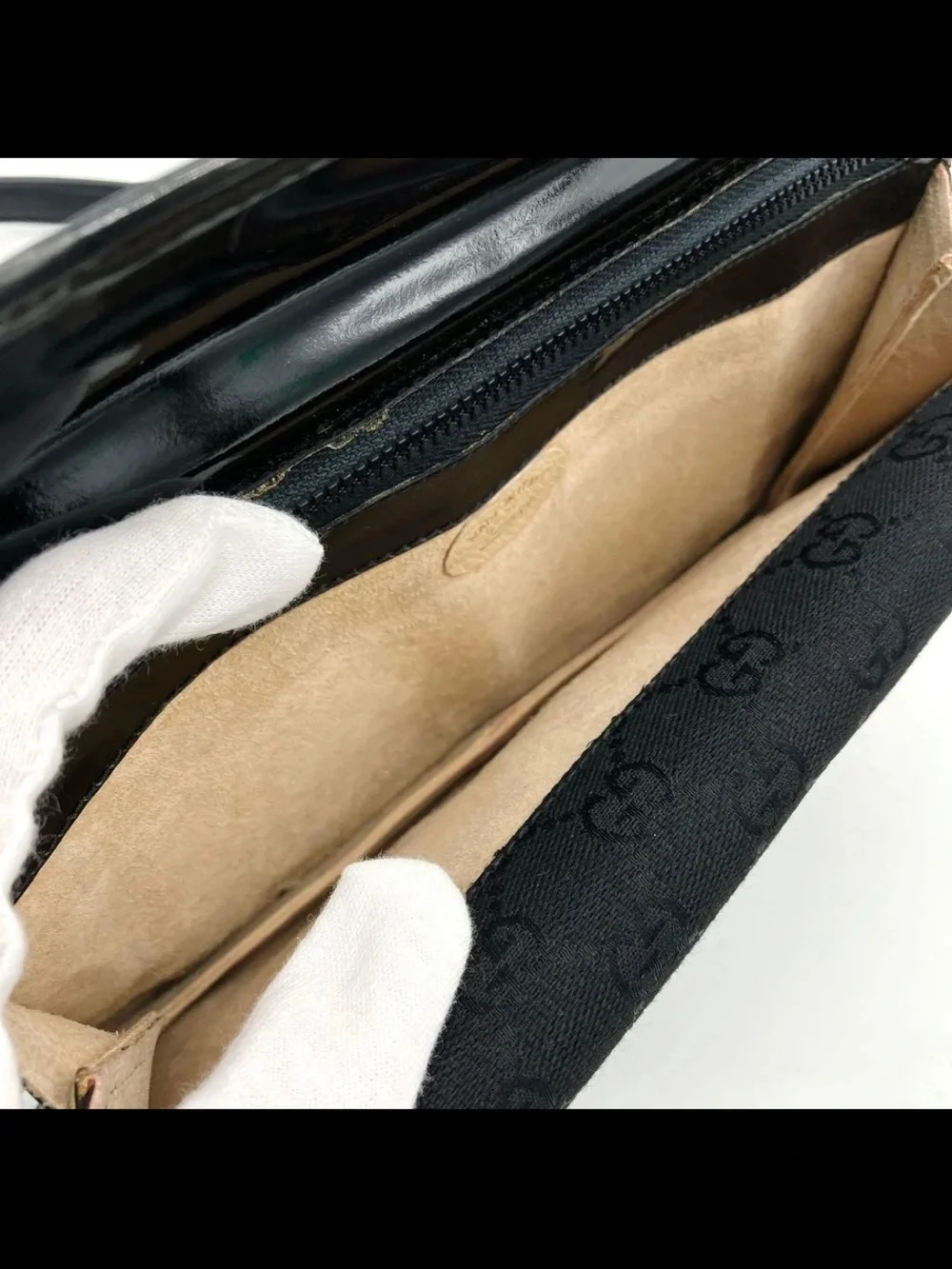 Gucci Black Patent & Velvet Crossbody Bag with Gold GG Accent